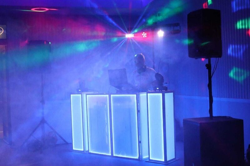 DJ/Mc nunta, botez, majorat, evenimente corporate Bucuresti, Ilfov.